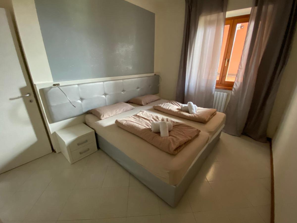 Villa Pifferi Малчезине Екстериор снимка