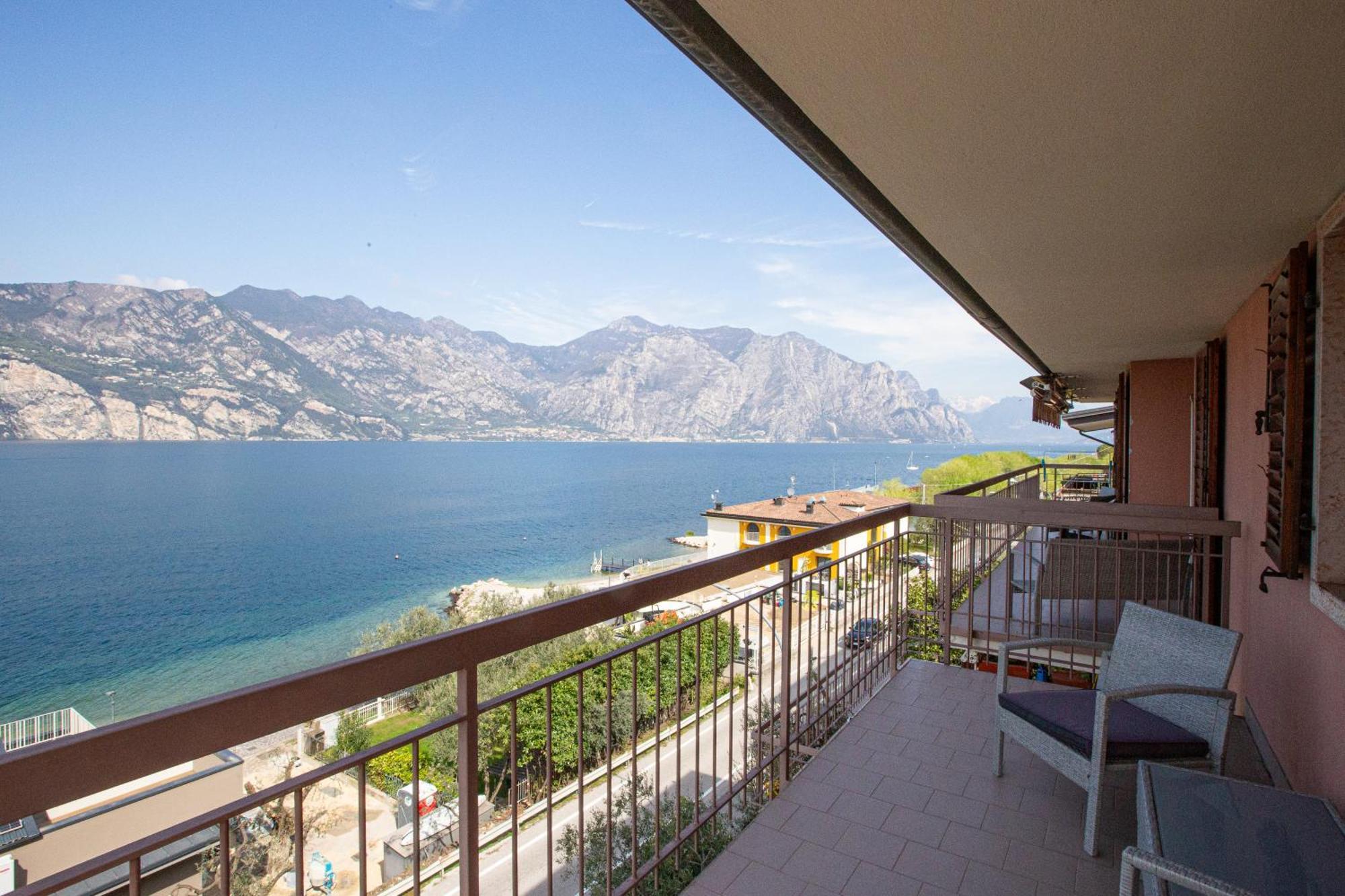 Villa Pifferi Малчезине Екстериор снимка