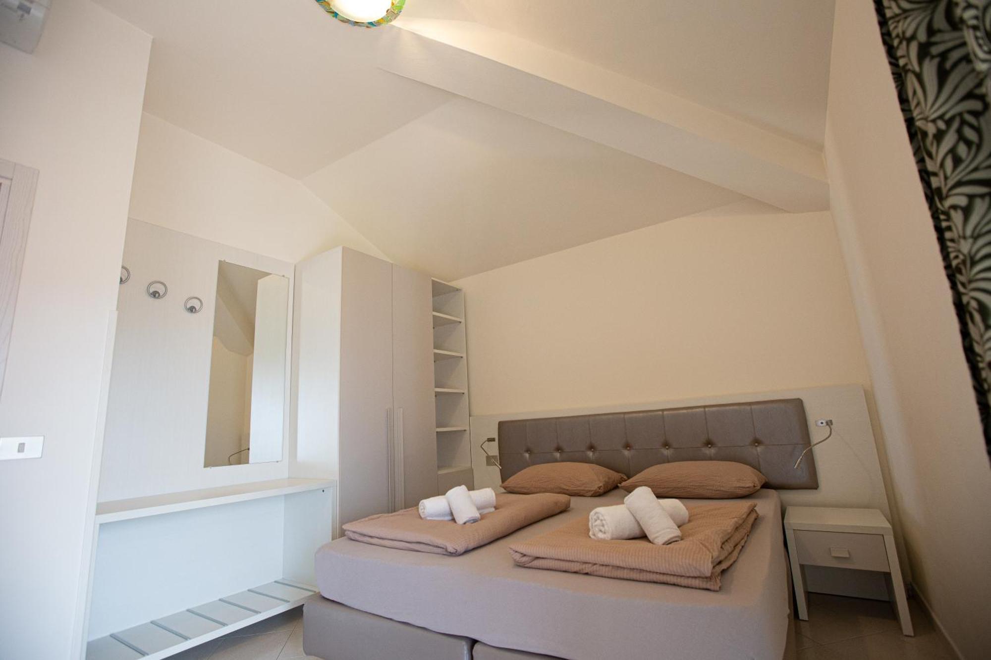 Villa Pifferi Малчезине Екстериор снимка
