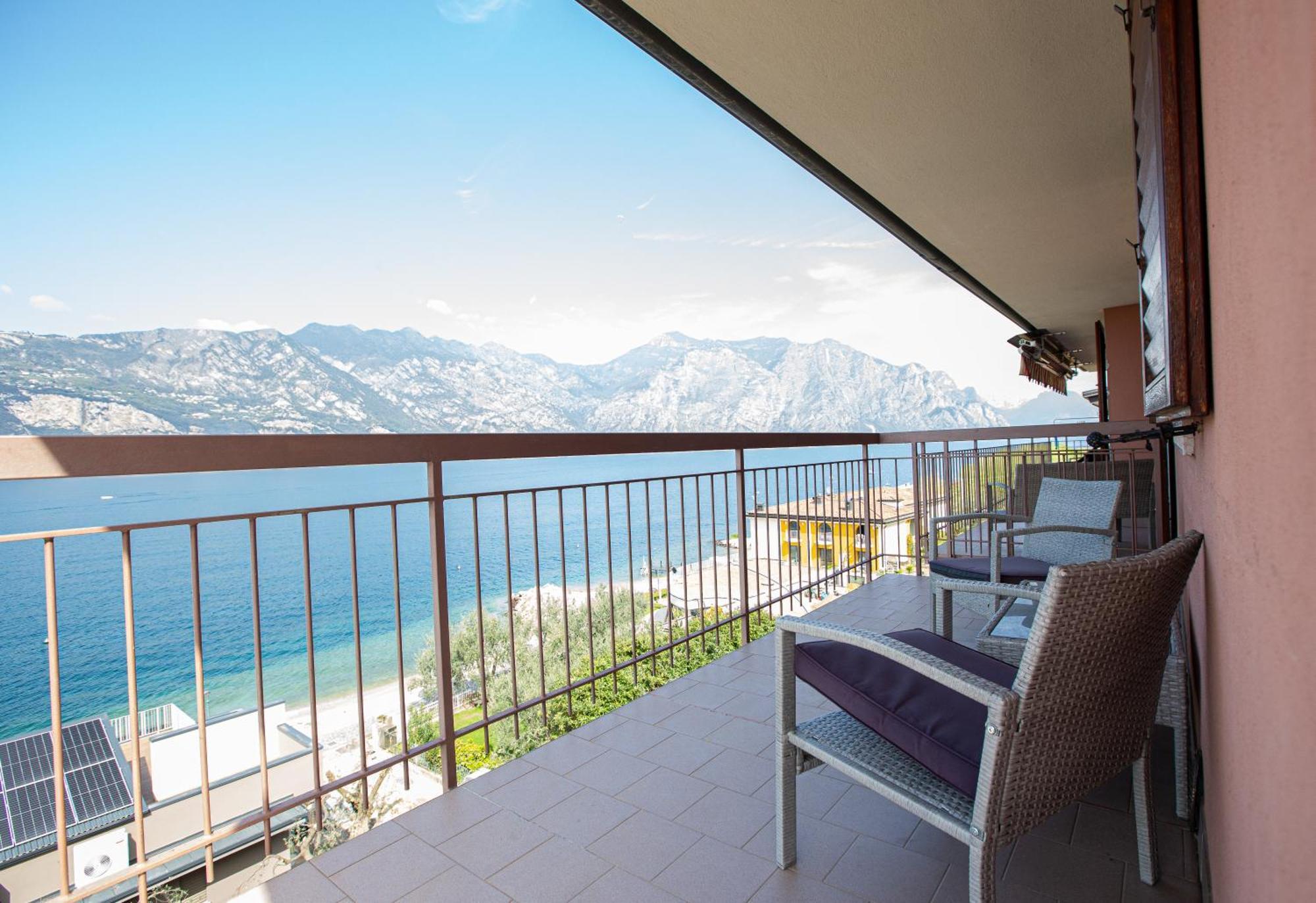Villa Pifferi Малчезине Екстериор снимка